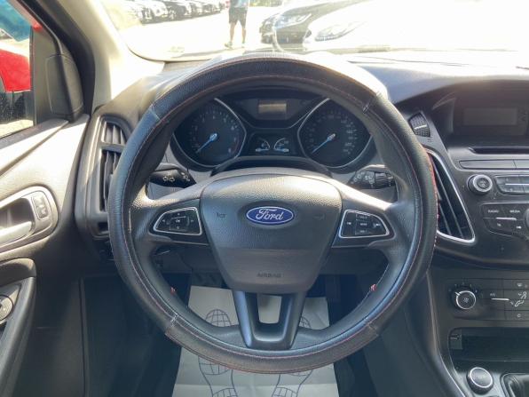 Ford Focus III Рестайлинг с пробегом 2018 года, цена 430 000 рублей, 860000 км, универсал, Автокод Объявления