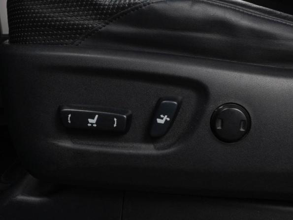 Toyota Land Cruiser Prado 150 Series с пробегом 2010 года, цена 3 769 000 рублей, 113064 км, внедорожник, Автокод Объявления