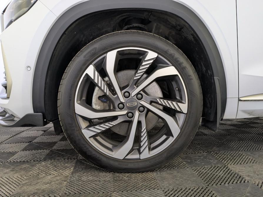 Geely Monjaro I Москва  - изображение 15