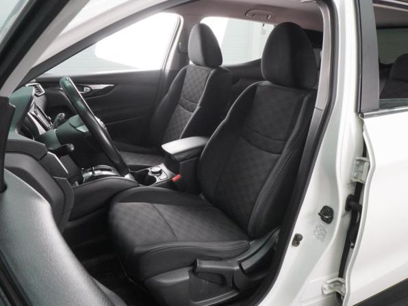 Nissan Qashqai II с пробегом 2018 года, цена 1 765 000 рублей, 141150 км, внедорожник, Автокод Объявления