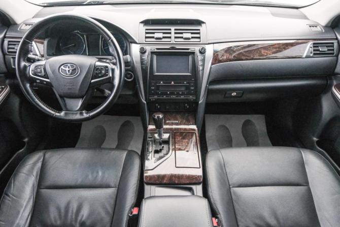Toyota Camry VII (XV50) Рестайлинг с пробегом 2015 года, цена 1 999 000 рублей, 202000 км, седан, Автокод Объявления