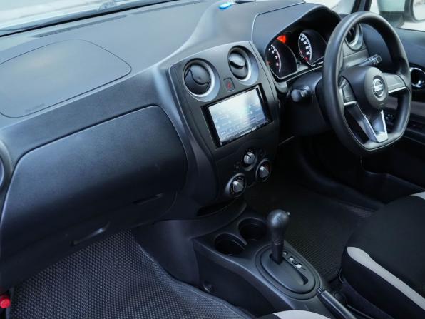 Nissan Note II Рестайлинг с пробегом 2018 года, цена 810 000 рублей, 125376 км, хэтчбек, Автокод Объявления