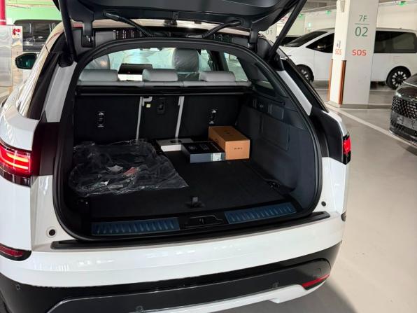 Новый Land Rover Range Rover Velar I Рестайлинг 2025 года, цена 9 490 000 рублей, внедорожник, Автокод Объявления