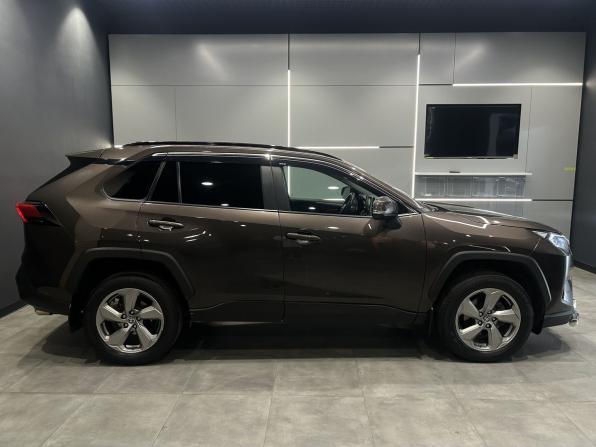 Toyota RAV4 V (XA50) с пробегом 2020 года, цена 2 965 000 рублей, 97000 км, внедорожник, Автокод Объявления