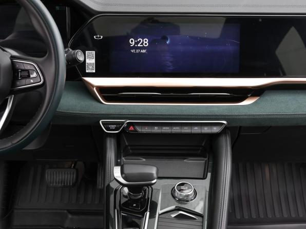 Geely Monjaro I с пробегом 2023 года, цена 2 950 000 рублей, 67624 км, внедорожник, Автокод Объявления