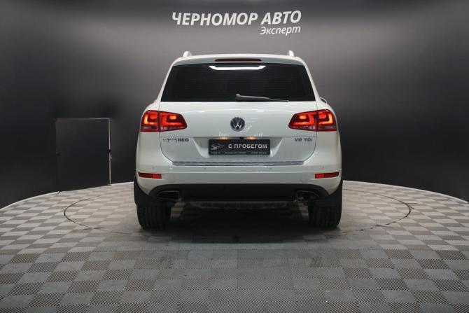 Volkswagen Touareg II с пробегом 2011 года, цена 2 199 000 рублей, 219984 км, внедорожник, Автокод Объявления