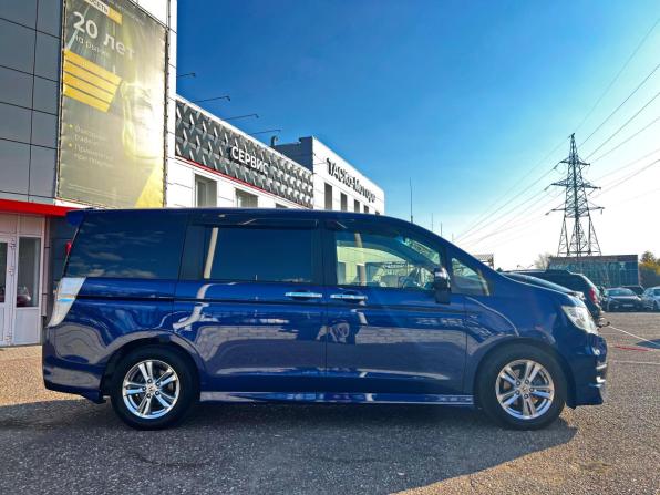 Honda Stepwgn IV с пробегом 2012 года, цена 1 296 500 рублей, 270596 км, минивэн, Автокод Объявления
