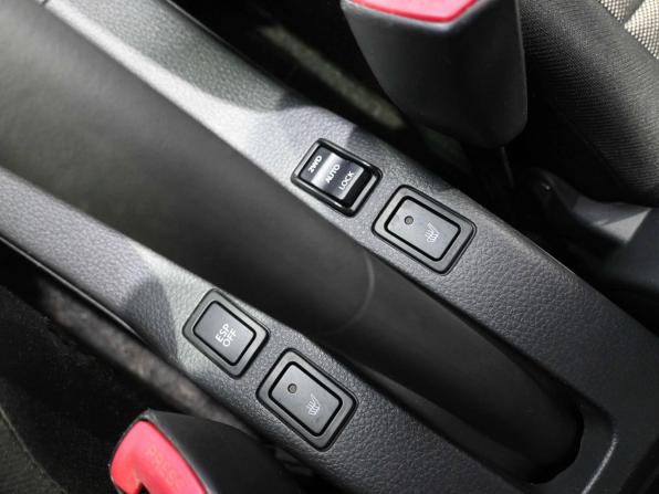 Suzuki SX4 I (Classic) Рестайлинг с пробегом 2012 года, цена 829 900 рублей, 158230 км, хэтчбек, Автокод Объявления