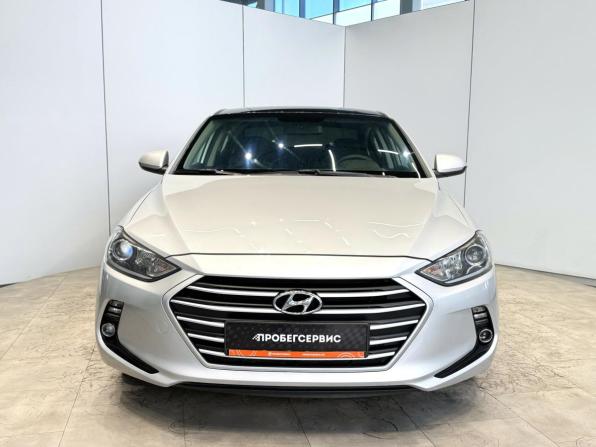 Hyundai Elantra VI (AD) с пробегом 2017 года, цена 1 360 000 рублей, 135647 км, седан, Автокод Объявления