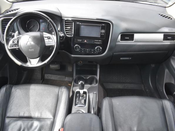 Mitsubishi Outlander III Рестайлинг с пробегом 2014 года, цена 1 225 000 рублей, 182931 км, внедорожник, Автокод Объявления