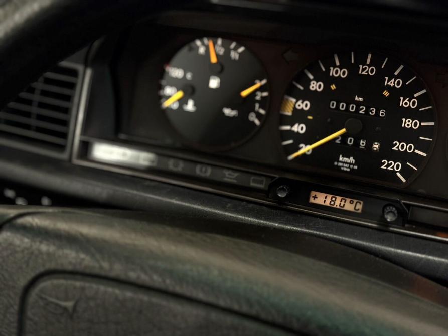 Mercedes-Benz 190 (W201) Санкт-Петербург  - изображение 10