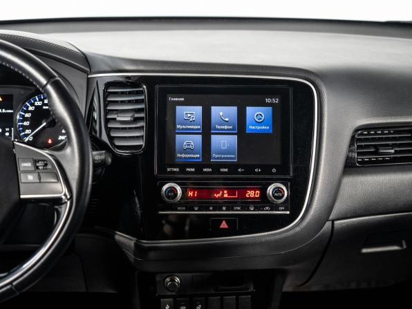 Mitsubishi Outlander III Рестайлинг 3 с пробегом 2020 года, цена 2 400 500 рублей, 49770 км, внедорожник, Автокод Объявления