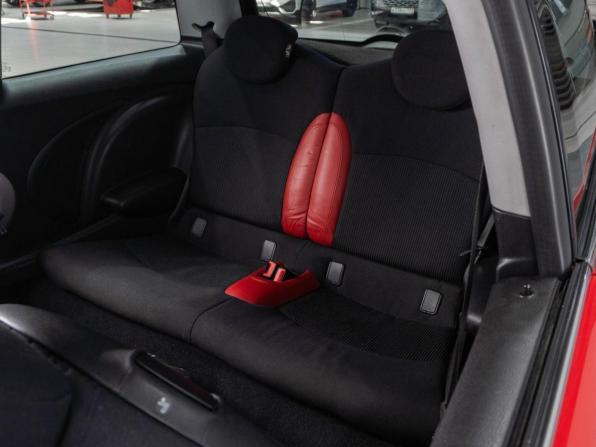 Mini Hatch II (R56) с пробегом 2007 года, цена 819 000 рублей, 209026 км, хэтчбек, Автокод Объявления