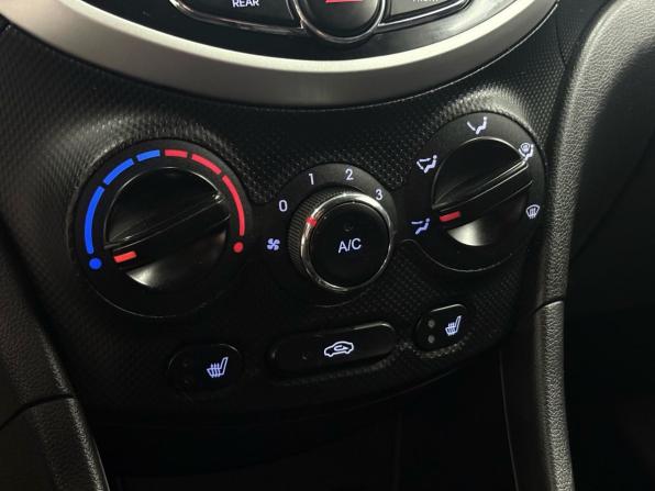 Hyundai Solaris I с пробегом 2011 года, цена 869 900 рублей, 182710 км, седан, Автокод Объявления