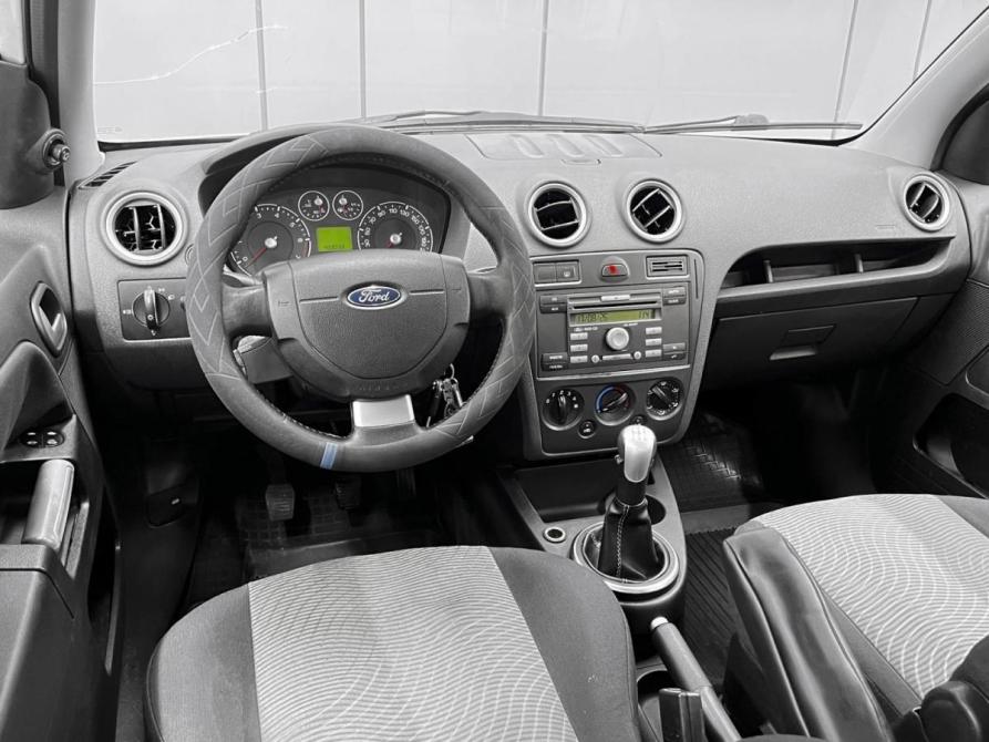 Ford Fusion I Рестайлинг Ростов-на-Дону  - изображение 6