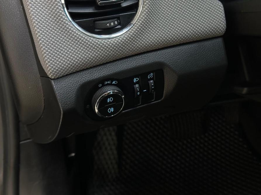 Chevrolet Cruze I Рестайлинг Санкт-Петербург  - изображение 12