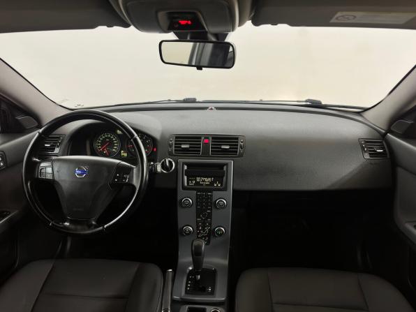 Volvo S40 II Рестайлинг с пробегом 2012 года, цена 759 000 рублей, 266064 км, седан, Автокод Объявления