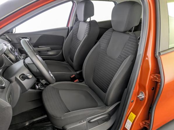 Renault Kaptur I с пробегом 2018 года, цена 1 335 000 рублей, 77744 км, внедорожник, Автокод Объявления