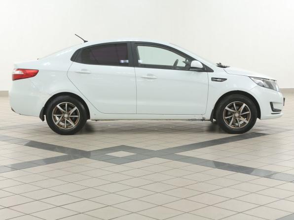 Kia Rio III с пробегом 2011 года, цена 529 000 рублей, 170000 км, седан, Автокод Объявления