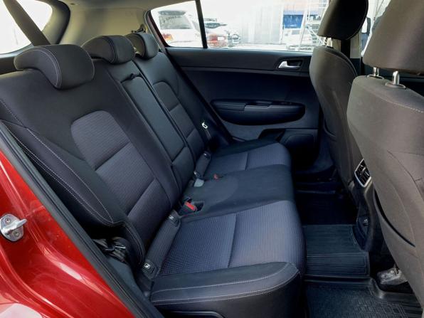 Kia Sportage IV Рестайлинг с пробегом 2021 года, цена 2 270 000 рублей, 87655 км, внедорожник, Автокод Объявления