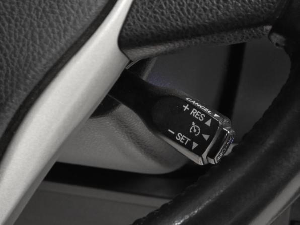 Toyota Voxy III (R80) с пробегом 2014 года, цена 1 545 000 рублей, 190000 км, минивэн, Автокод Объявления
