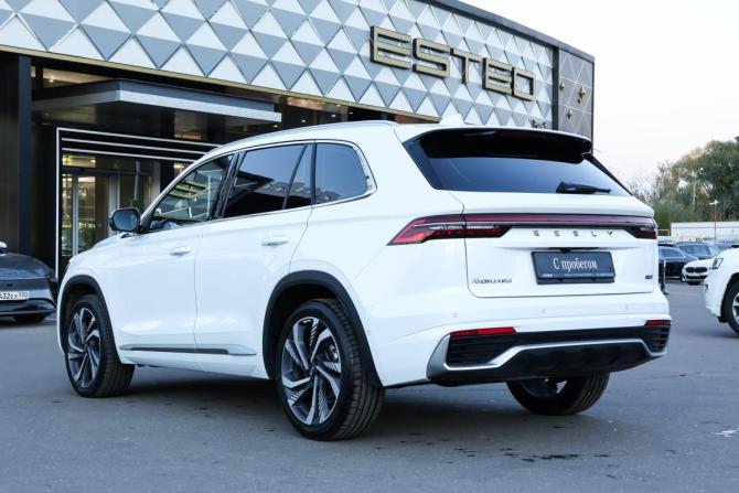 Geely Monjaro I с пробегом 2024 года, цена 3 555 000 рублей, 11997 км, внедорожник, Автокод Объявления
