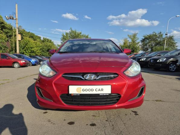 Hyundai Solaris I с пробегом 2014 года, цена 837 000 рублей, 110268 км, седан, Автокод Объявления