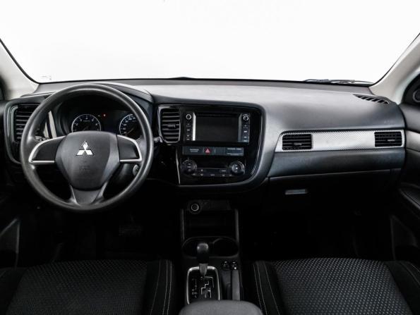 Mitsubishi Outlander III Рестайлинг 2 с пробегом 2016 года, цена 1 299 000 рублей, 254029 км, внедорожник, Автокод Объявления