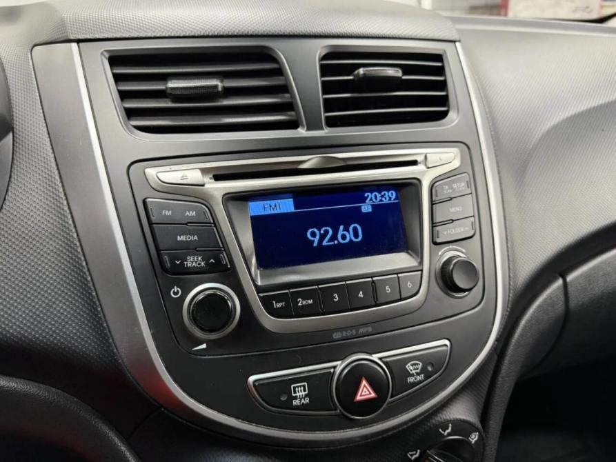 Hyundai Solaris I Рестайлинг Набережные Челны  - изображение 11