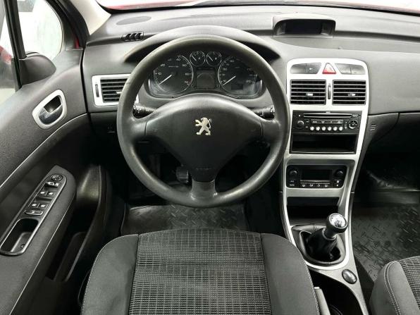 Peugeot 307 I Рестайлинг с пробегом 2007 года, цена 399 900 рублей, 295008 км, хэтчбек, Автокод Объявления