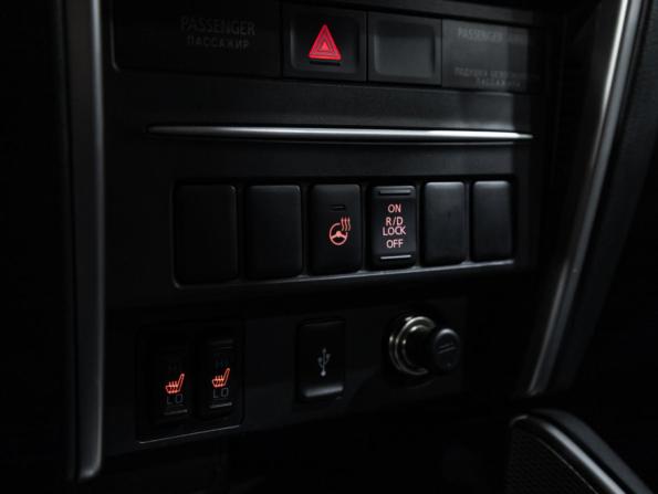 Mitsubishi L200 V Рестайлинг с пробегом 2021 года, цена 3 649 000 рублей, 47529 км, offers.body_type.unknown, Автокод Объявления