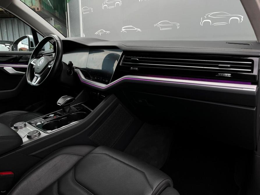 Volkswagen Touareg III Санкт-Петербург  - изображение 12