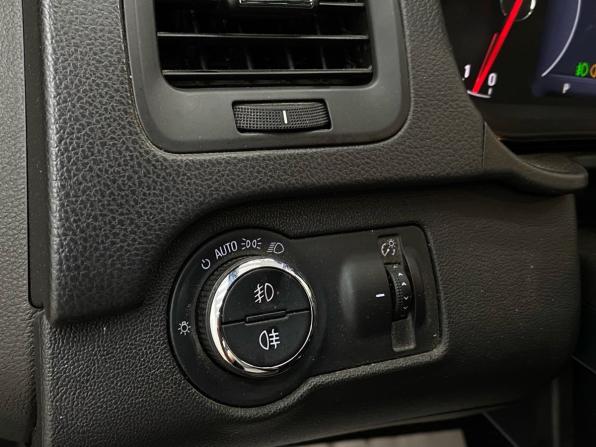 Opel Insignia I Рестайлинг с пробегом 2014 года, цена 1 650 000 рублей, 95404 км, седан, Автокод Объявления