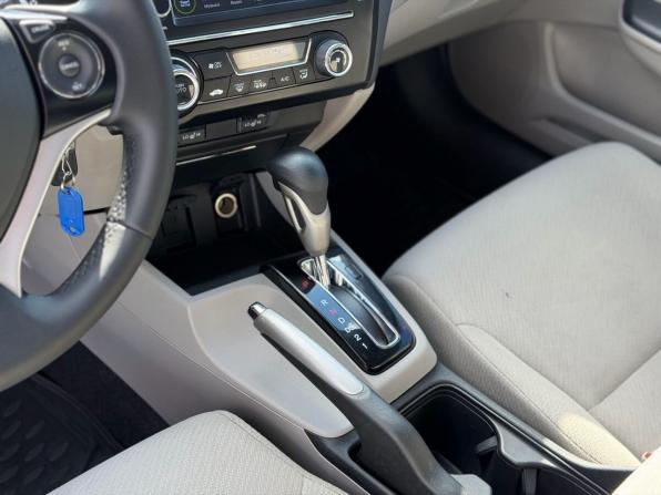 Honda Civic IX Рестайлинг с пробегом 2013 года, цена 1 390 000 рублей, 141200 км, седан, Автокод Объявления