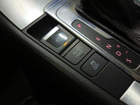 Volkswagen Passat B7 с пробегом 2011 года, цена 855 000 рублей, 226000 км, седан, Автокод Объявления