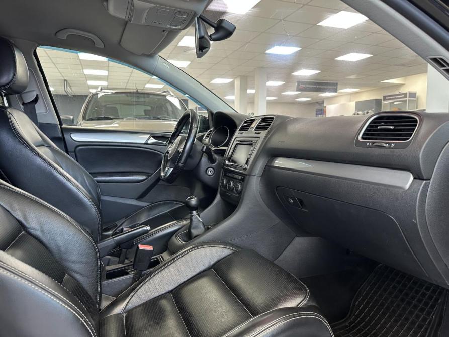 Volkswagen Golf VI Москва  - изображение 9