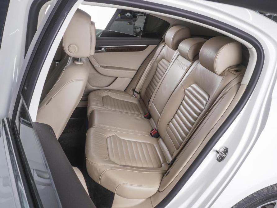 Volkswagen Passat B7 Ростов-на-Дону  - изображение 9