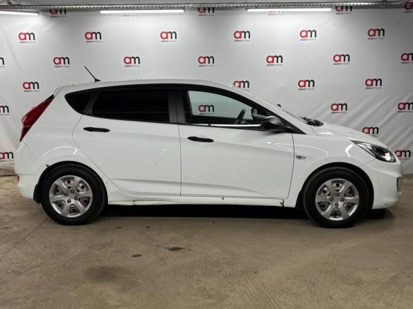 Hyundai Solaris I с пробегом 2012 года, цена 729 000 рублей, 127000 км, хэтчбек, Автокод Объявления