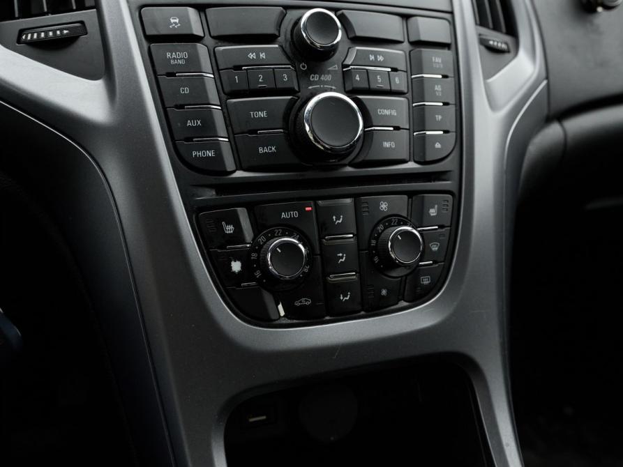 Opel Astra J Рестайлинг Казань  - изображение 11