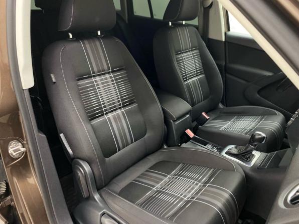 Volkswagen Tiguan I Рестайлинг с пробегом 2015 года, цена 1 680 000 рублей, 133914 км, внедорожник, Автокод Объявления