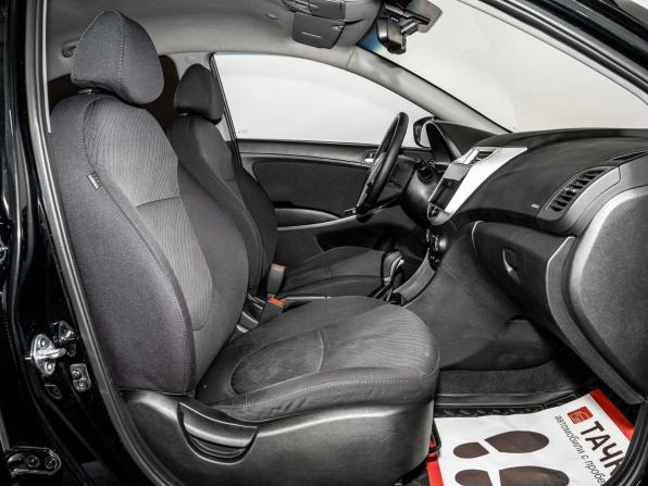 Hyundai Solaris I Рестайлинг с пробегом 2015 года, цена 949 500 рублей, 140116 км, седан, Автокод Объявления