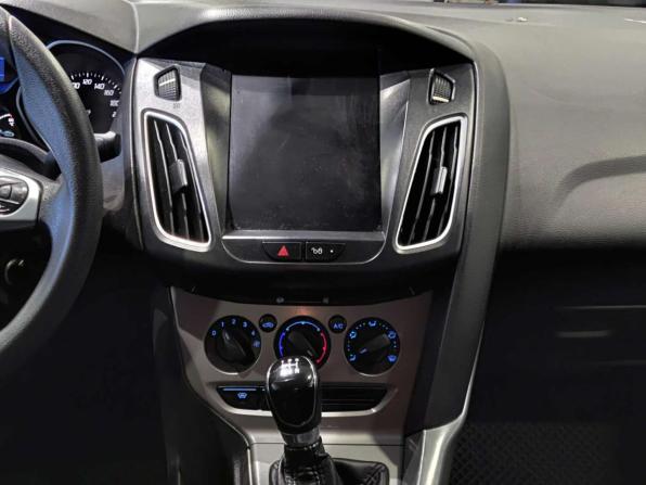 Ford Focus III с пробегом 2012 года, цена 599 000 рублей, 268929 км, седан, Автокод Объявления
