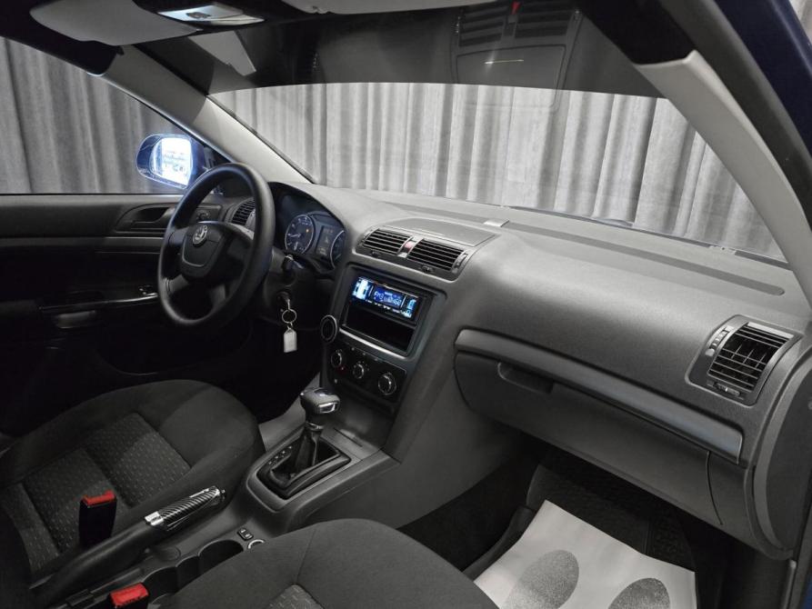 Skoda Octavia II (A5) Рестайлинг Красноярск  - изображение 11