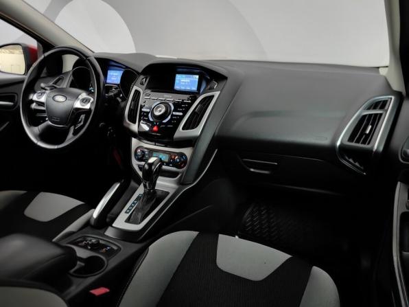 Ford Focus III с пробегом 2012 года, цена 665 000 рублей, 215078 км, седан, Автокод Объявления