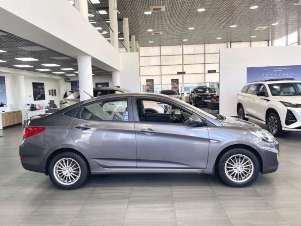 Hyundai Solaris I с пробегом 2011 года, цена 849 900 рублей, 175000 км, седан, Автокод Объявления