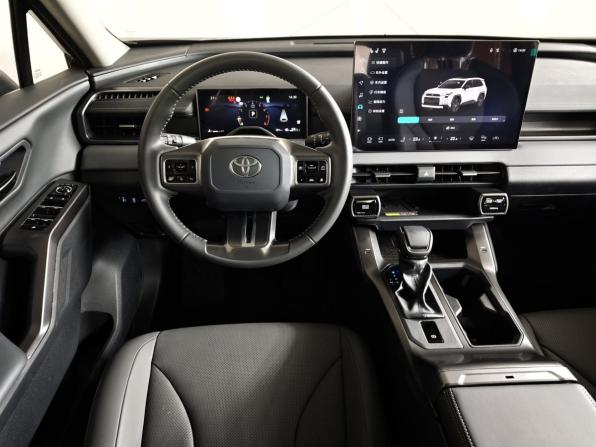 Toyota RAV4 VI (XA60) с пробегом 2026 года, цена 4 270 000 рублей, 100 км, внедорожник, Автокод Объявления