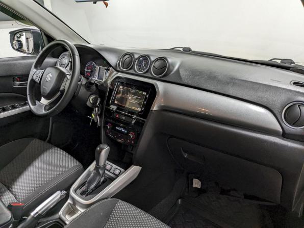 Suzuki Vitara II с пробегом 2018 года, цена 1 590 000 рублей, 123700 км, внедорожник, Автокод Объявления