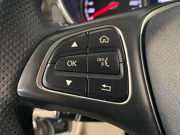 Mercedes-Benz V-Класс III (W447) с пробегом 2017 года, цена 6 300 000 рублей, 108675 км, минивэн, Автокод Объявления