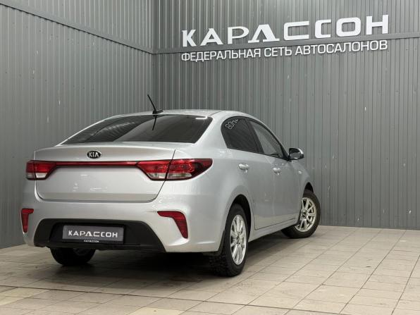 Kia Rio IV с пробегом 2019 года, цена 990 000 рублей, 117216 км, седан, Автокод Объявления