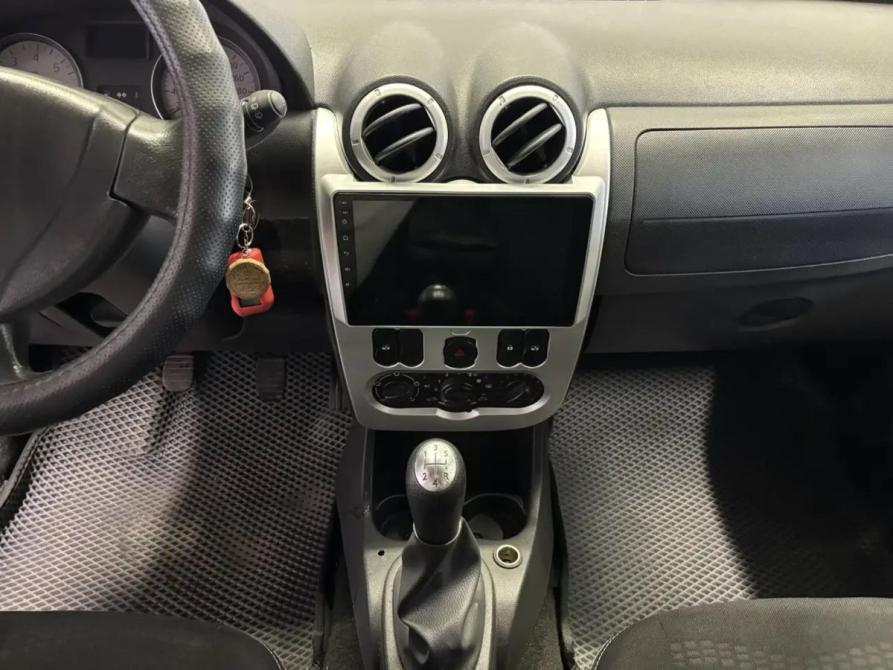 Renault Sandero I Саратов  - изображение 9